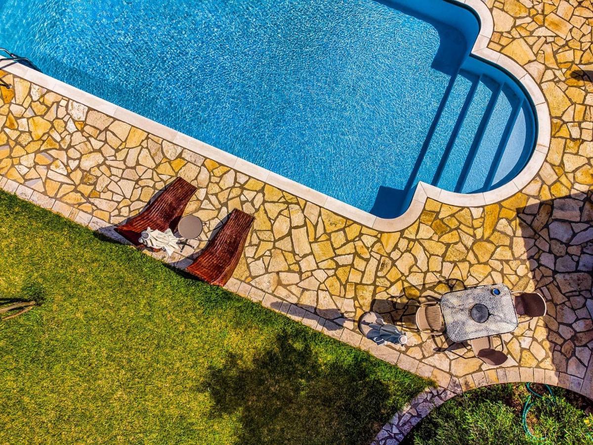 Kamaritis Villa, Private Studio, Mountain View Appartement Kamara (Corfu)