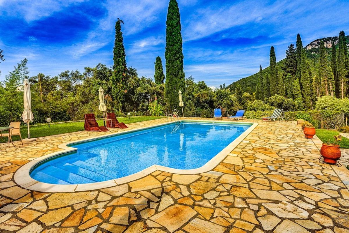 Kamaritis Villa, Private Studio, Mountain View Kamara (Corfu)