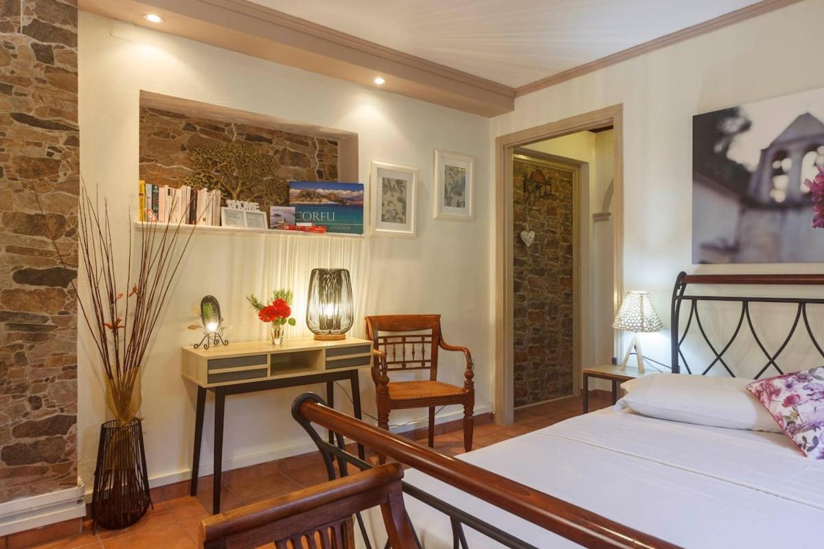 Kamaritis Villa, Private Studio, Mountain View Appartement Kamara (Corfu)